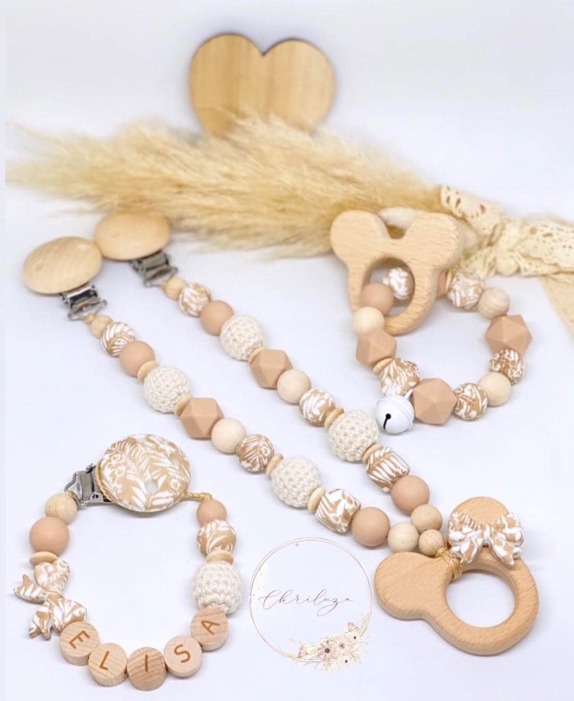 Schnullerkette Mit Name Mädchen Maus Beige von ChriluzaShop