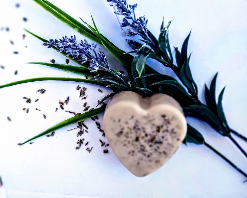 Lavendel & Ziegenmilch Handgemachte Herz Seifenleiste von ClonoughHandmadeSoap