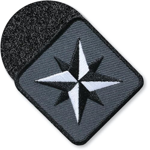 Klettpatch - Kompass Patch gestickt 46 mm/Klett Patches Applikation zum Kletten aufkleben auf Kleidung Rucksack/Outdoor Trekking Wandern Sport/Club of Heroes (Grau) von Club of Heroes