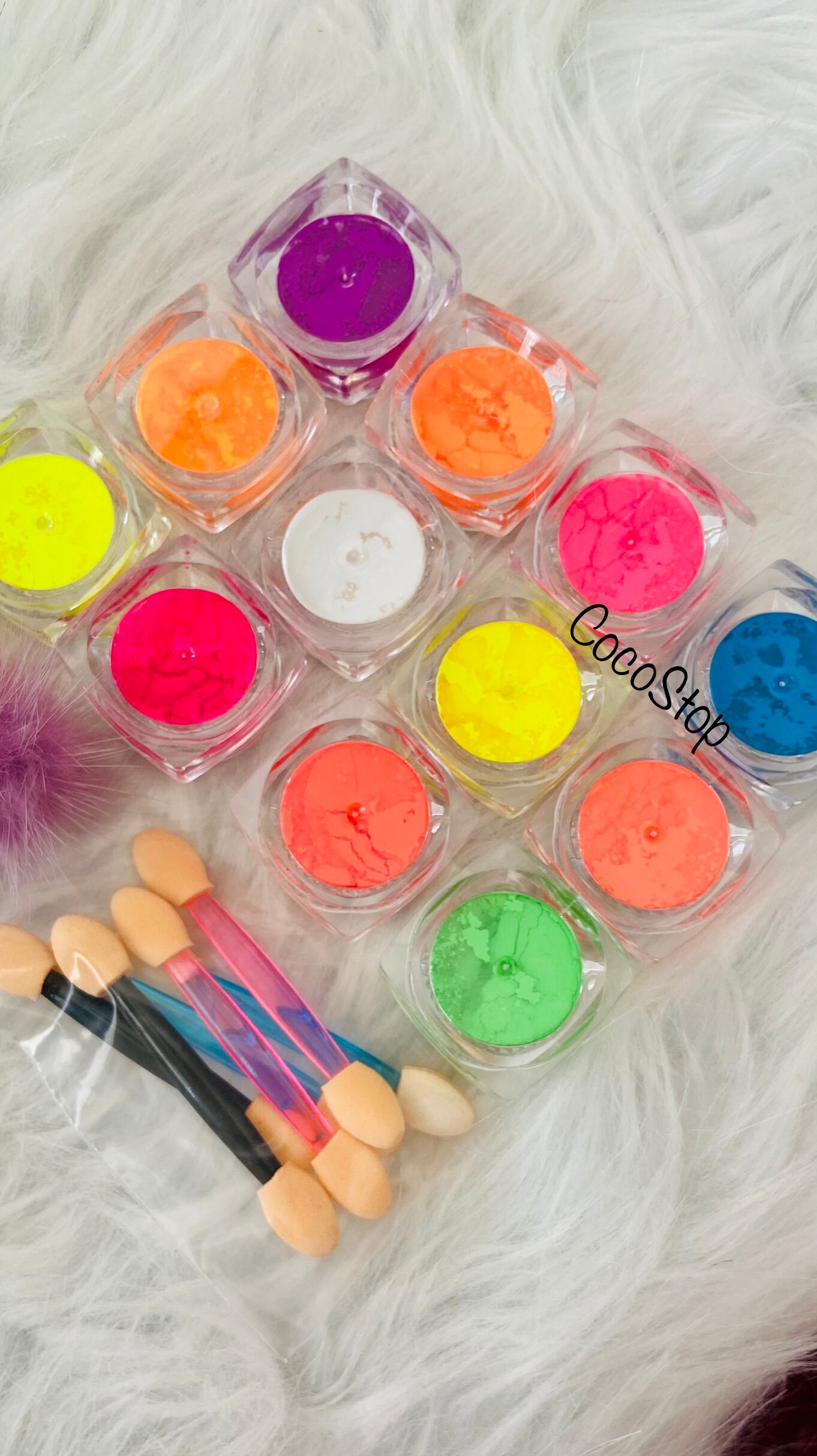 12 Gläser Neon Pigment Pulver Nagel Kit von CocoStop