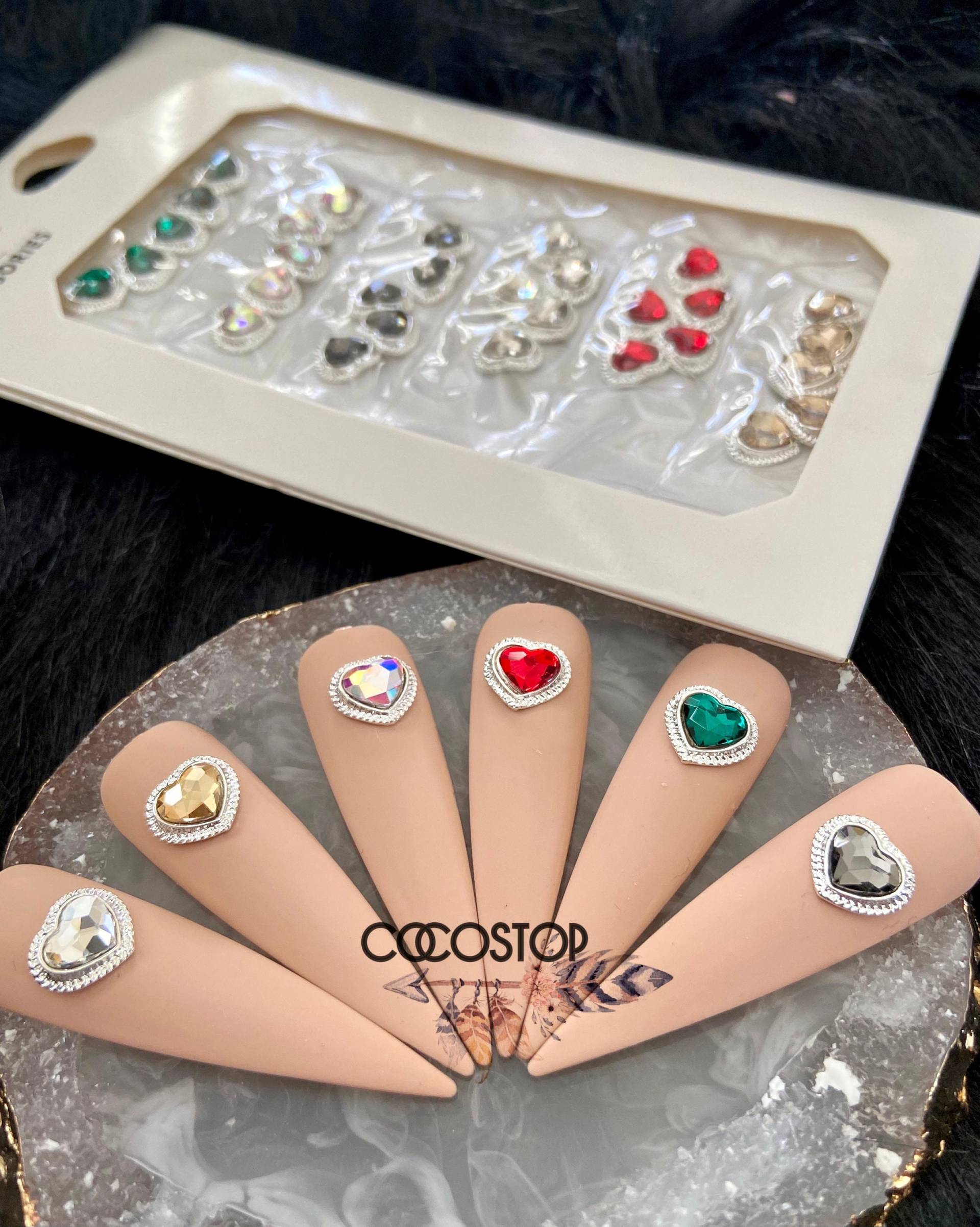 30 Stück Valentine Herz Nagelschmuck 3D Nagel Charms Nailart von CocoStop