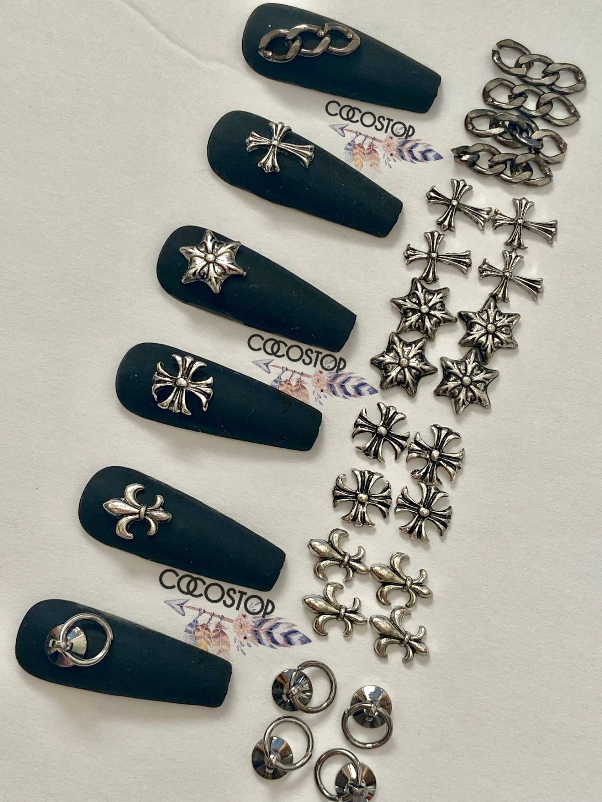 Retro Kreuz Floral Silber 3D Nagel Charms/Chrom Kunst Und Kunsthandwerk von CocoStop