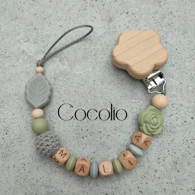 Schnullerkette Hellgrau Hellgrün Personalisiert von CocolioHandmade