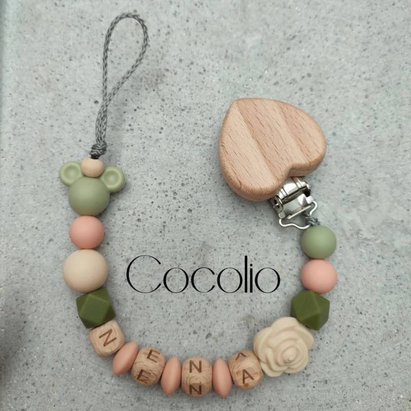 Schnullerkette Personalisiert Grün-Beige-Apricot von CocolioHandmade