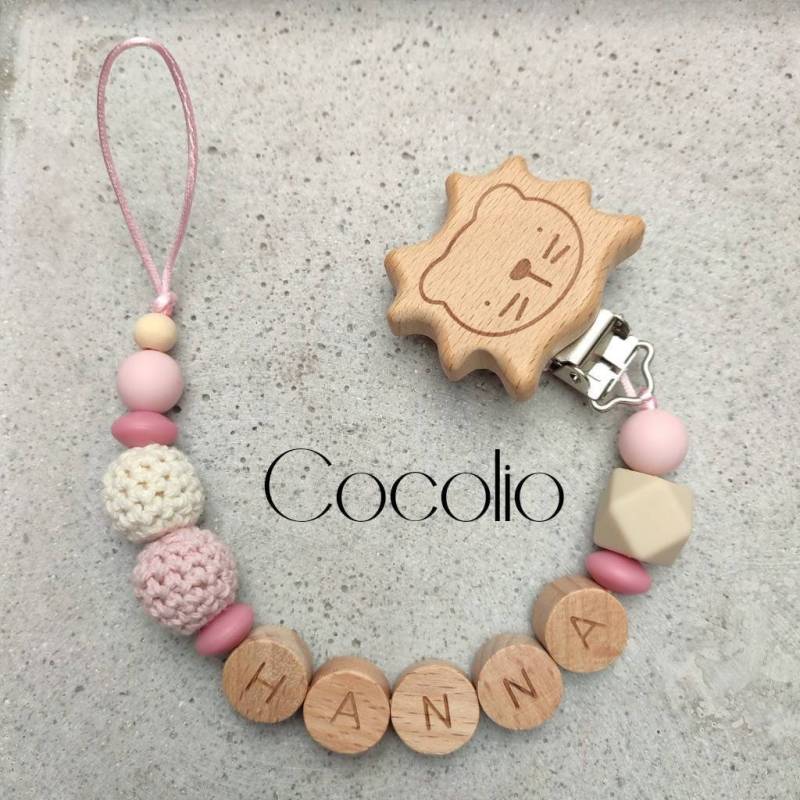 Schnullerkette Personalisiert Rosa Creme von CocolioHandmade