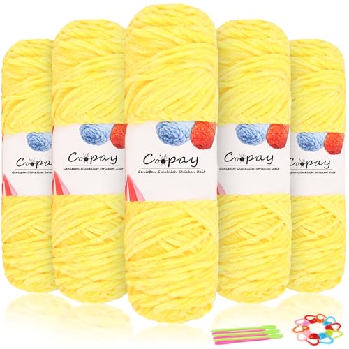 Coopay Samt Chenille Wolle, 500g (5x100g) Velvet Chenillegarn Wolle zum Häkeln&Stricken, Flauschige Weicher Babywolle für Kinder, Samtig Chenillewolle mit Häkelzubehör für Puppen, Schals - Warmes Gelb von Coopay