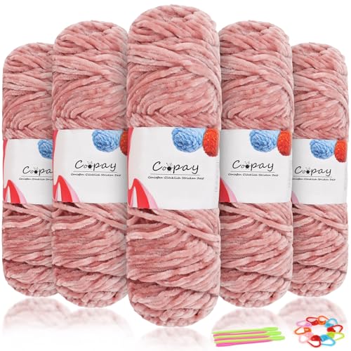 Coopay Samt Chenille Wolle, 500g (5x100g) Velvet Chenillegarn Wolle zum Häkeln&Stricken, Flauschige Weicher Babywolle für Kinder, Samtig Chenillewolle mit Häkelzubehör für Puppen, Schals - Hautpulver von Coopay