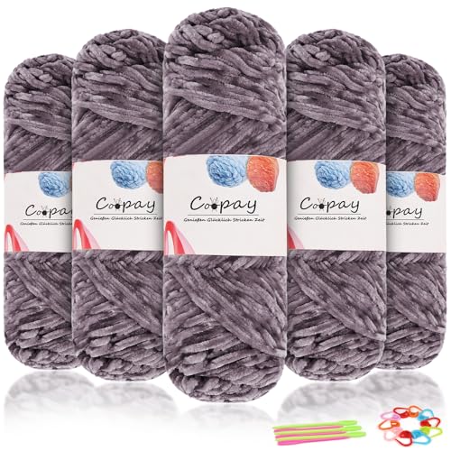 Coopay Samt Chenille Wolle, 500g (5x100g) Velvet Chenillegarn Wolle zum Häkeln&Stricken, Flauschige Weicher Babywolle für Kinder, Samtig Chenillewolle mit Häkelzubehör für Puppen, Schals - Grau Rosa von Coopay