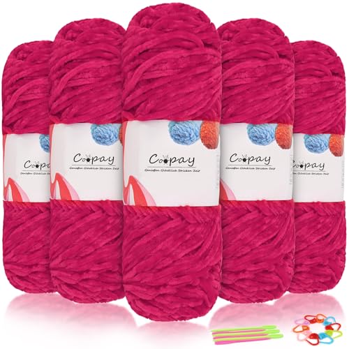 Coopay Samt Chenille Wolle, 500g (5x100g) Velvet Chenillegarn Wolle zum Häkeln&Stricken, Flauschige Weicher Babywolle für Kinder, Samtig Chenillewolle mit Häkelzubehör für Puppen, Schals - Rosenrot von Coopay