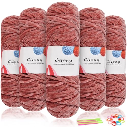 Coopay Samt Chenille Wolle, 500g (5x100g) Velvet Chenillegarn Wolle zum Häkeln&Stricken, Flauschige Weicher Babywolle für Kinder, Samtig Chenillewolle mit Häkelzubehör für Schals - Bohnenpaste Rot von Coopay