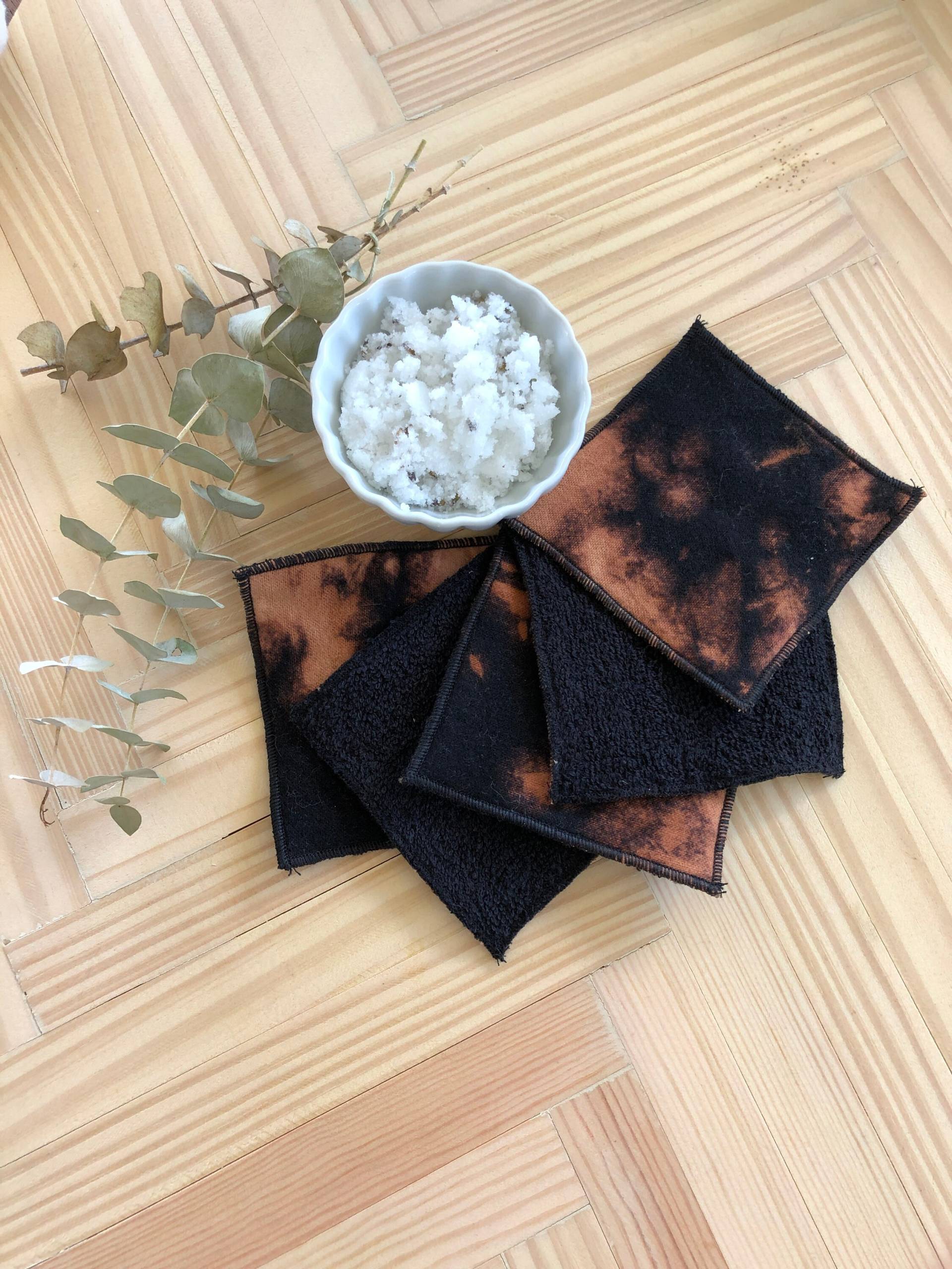 Wiederverwendbare Makeup Entferner Pads/ Baumwollrunden/Zero Waste Umweltfreundlich Maschinenwaschbar Rückseite Schwarz Tie-Dye von DBCDesignedByClaire