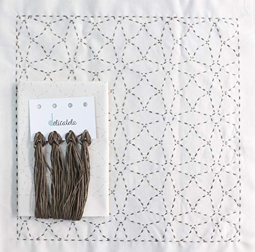 Sashiko Stickset Japanisches Stickset, 68 cm x 34 cm vorbedruckter Stoff (30 cm x 30 cm), Naturgarn | Nadel | Stickanleitung | Sterne | Delicatela (beige) von DELICATELA