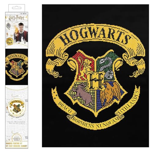 DIAMOND DOTZ CD238000610 - Original 5D Diamond Painting Set Hogwarts Wappen, Harry Potter Kreativset mit 15.996 Diamant Mosaiksteinen, Malset 52 x 70 cm, DIY für Erwachsene und Kinder ab 8 Jahren von DIAMOND DOTZ