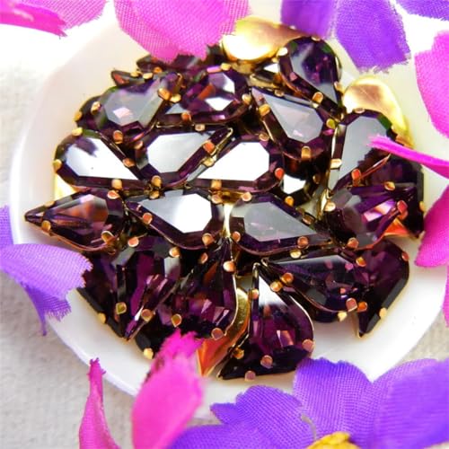 DUBTEDHOU Aufgenähte Strasskrallen, Kristalle in Krallenform Glass Crystal Gold Claw Sew On Rhinestone Fancy Colors Slim Water Drop Pear Shape Rhinestone Beads(6x10mm 50pcs A4 Amethyst) von DUBTEDHOU