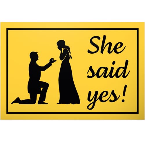 DankeDir! She Said Yes - Schild 30 x 20 cm - Hochzeitskarte Hochzeit Brautpaar Hochzeitsgeschenk Geschenk Deko Idee Verlobung - Hochzeitsdeko Requisiten JGA Fotobox Partydeko von DankeDir!