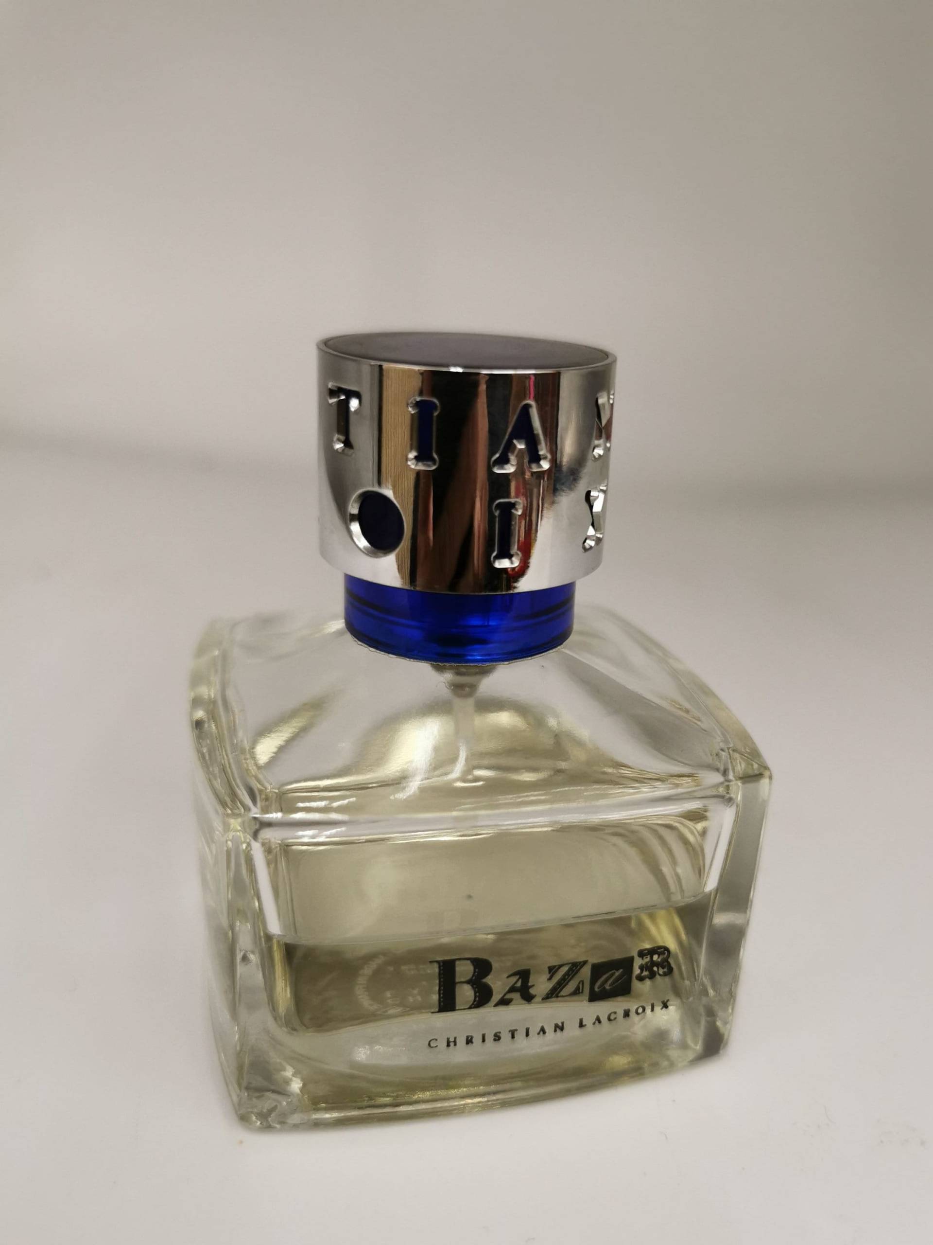 Christian Lacroix Bazar Eau De Toilette 50 Ml Gebraucht Verpackung Nicht Vorhanden, Füllstand Ca 45 % von Dekofisch