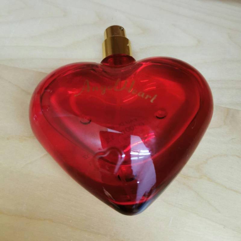 Cosko Vicos Angel Heart 100 Ml Gebraucht Originalverpackung Nicht Vorhanden, Füllstand Ca 85 % Kappe Fehlt von Dekofisch