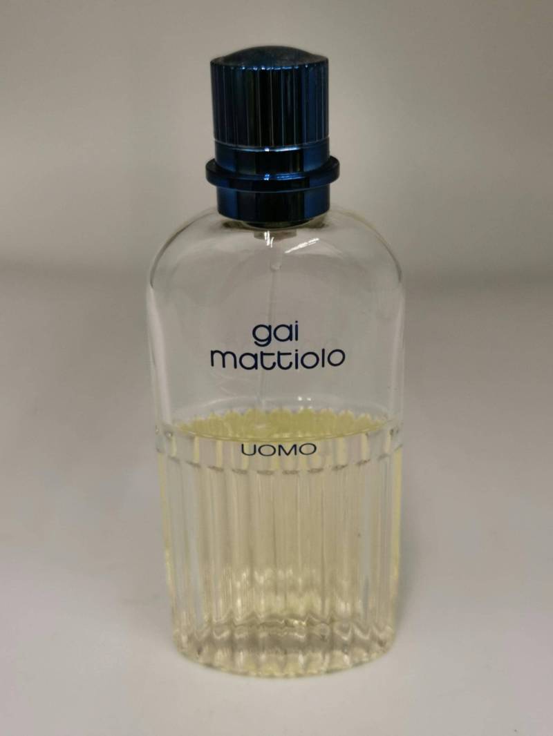 Gai Mattiolo Uomo Eau De Toilette 40 Ml Gebraucht Verpackung Nicht Vorhanden Füllstand Ca 50 % von Dekofisch