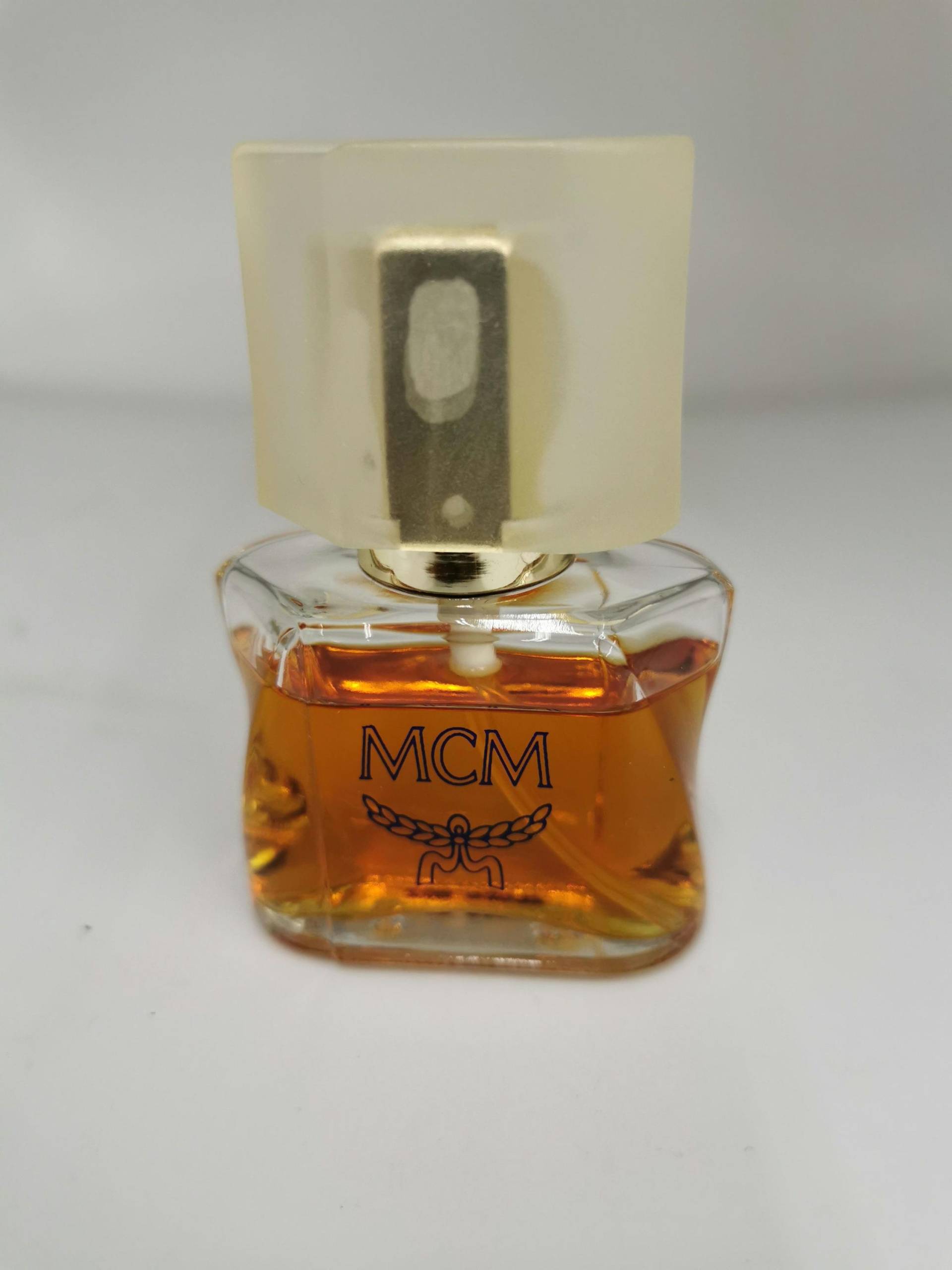 Mcm Blue Paradise Eau De Toilette 30 Ml Gebraucht Verpackung Nicht Vorhanden, Füllstand Ca 80 % von Dekofisch