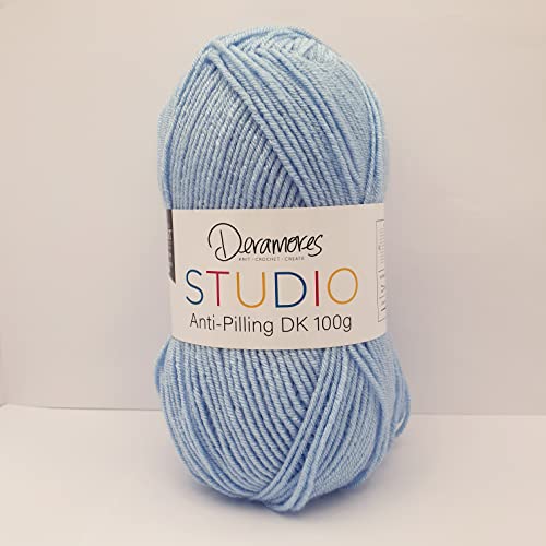 Deramores Studio DK Anti-Pilling-Garn, 100 g, Blue Haze von Deramores