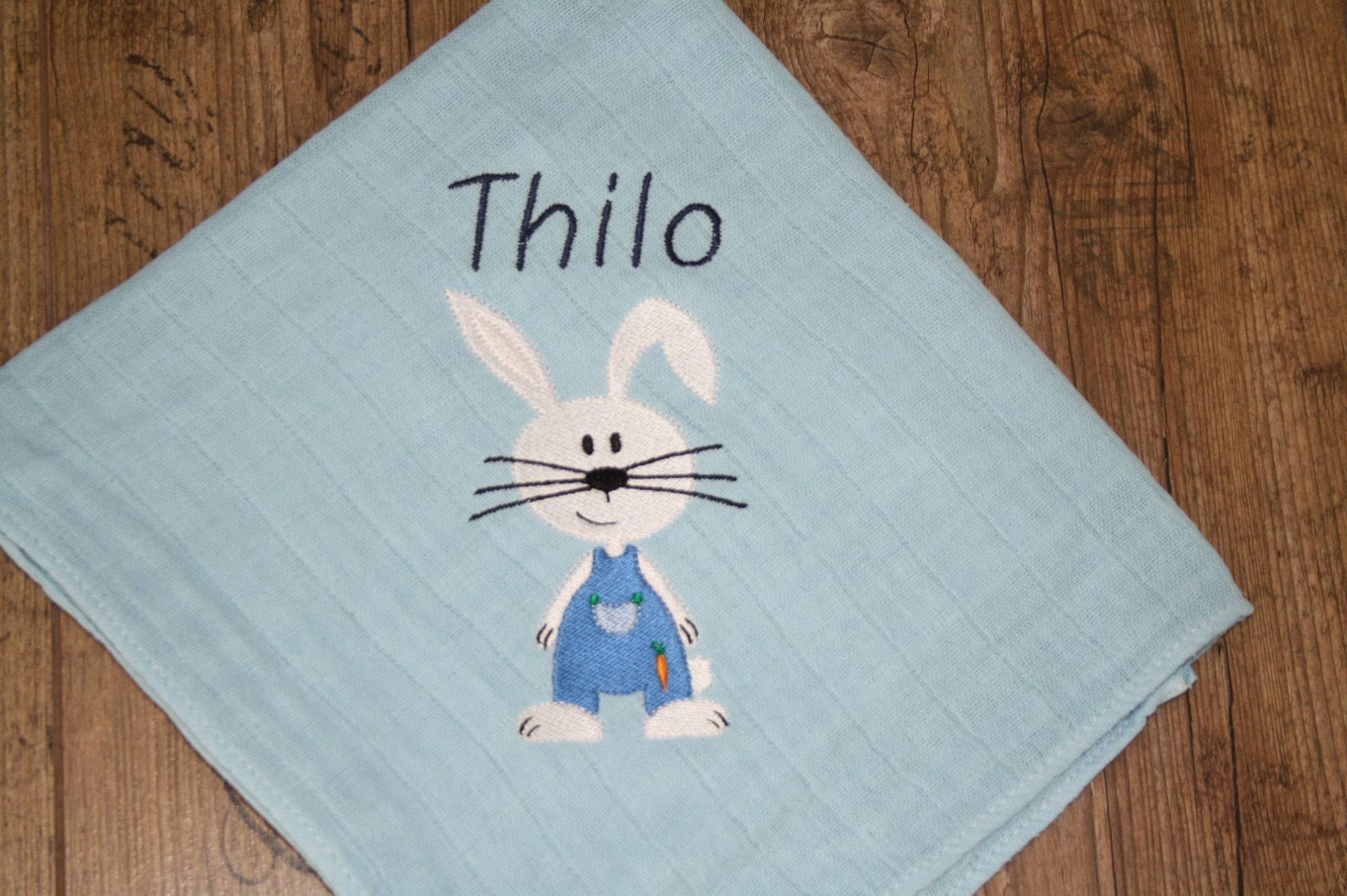 Mullwindel Spucktuch Hase Häschen Blau Mit Namen W265 von DieWichtelstickerei