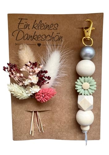 Dinala Kleines Dankeschön - liebevolle danke Karte - mit echtem Trockenblumenstrauß und Holzperlen Schlüsselanhänger - kleines Dankeschön Geschenk das Eindruck hinterlässt (Blume Olive) von Dinala