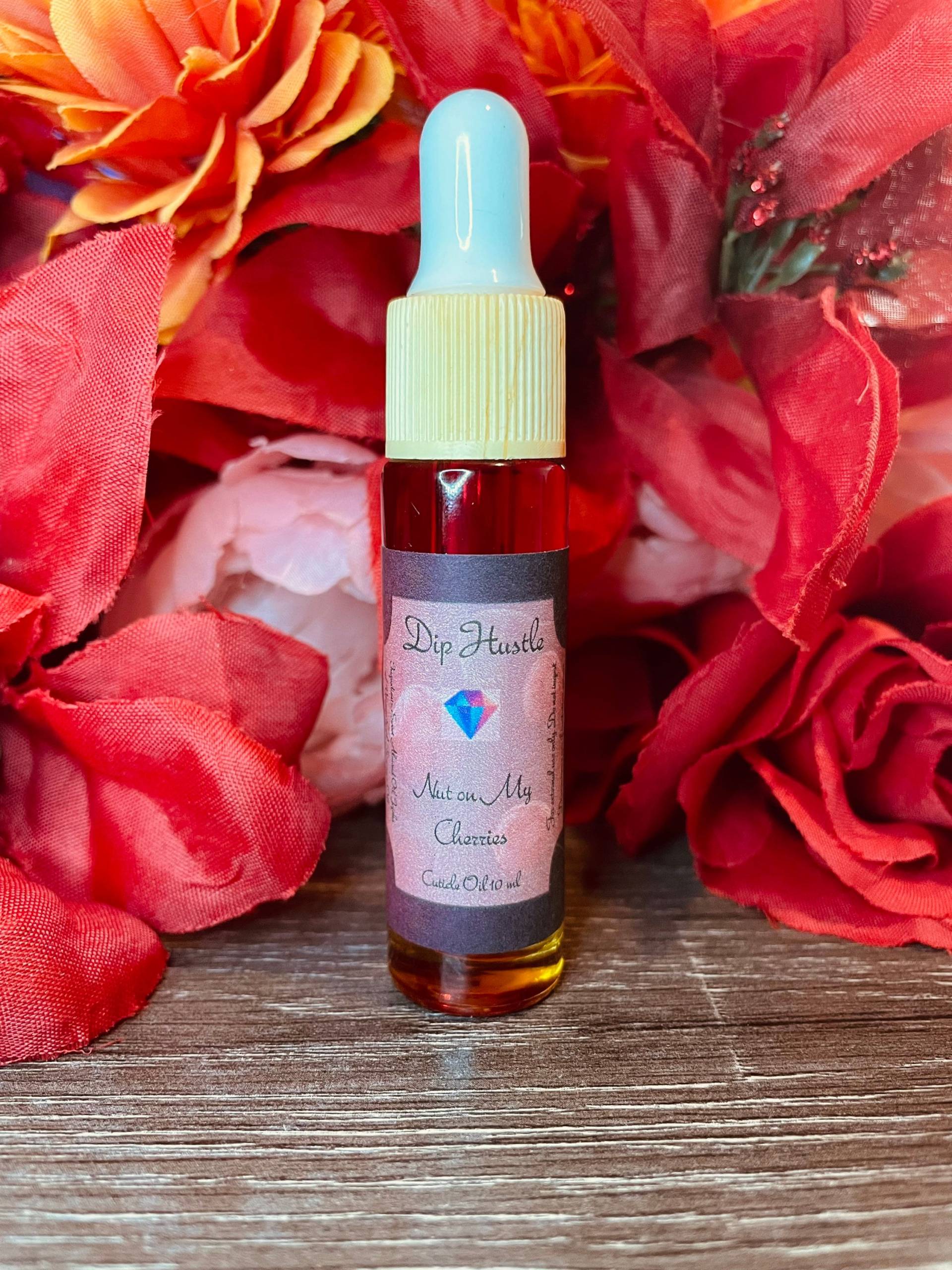 Nuss Auf My Cherries Cuticle Oil von DipHustleCo