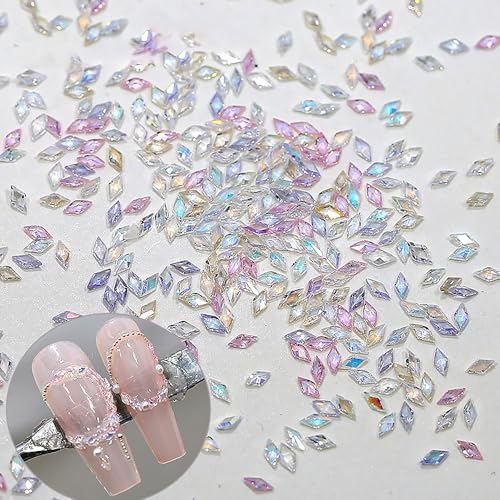 50 Stück Winzig Zirkon Rhombus Glitzersteine Nail Charms Gemischt Farbe Funkeln Strasssteine Charms Nägel Mini Rhomben Nail Crystals Nail Diamonds Rhinestones Nagel Charms Nägel Zubehör Nail Art von Dornail