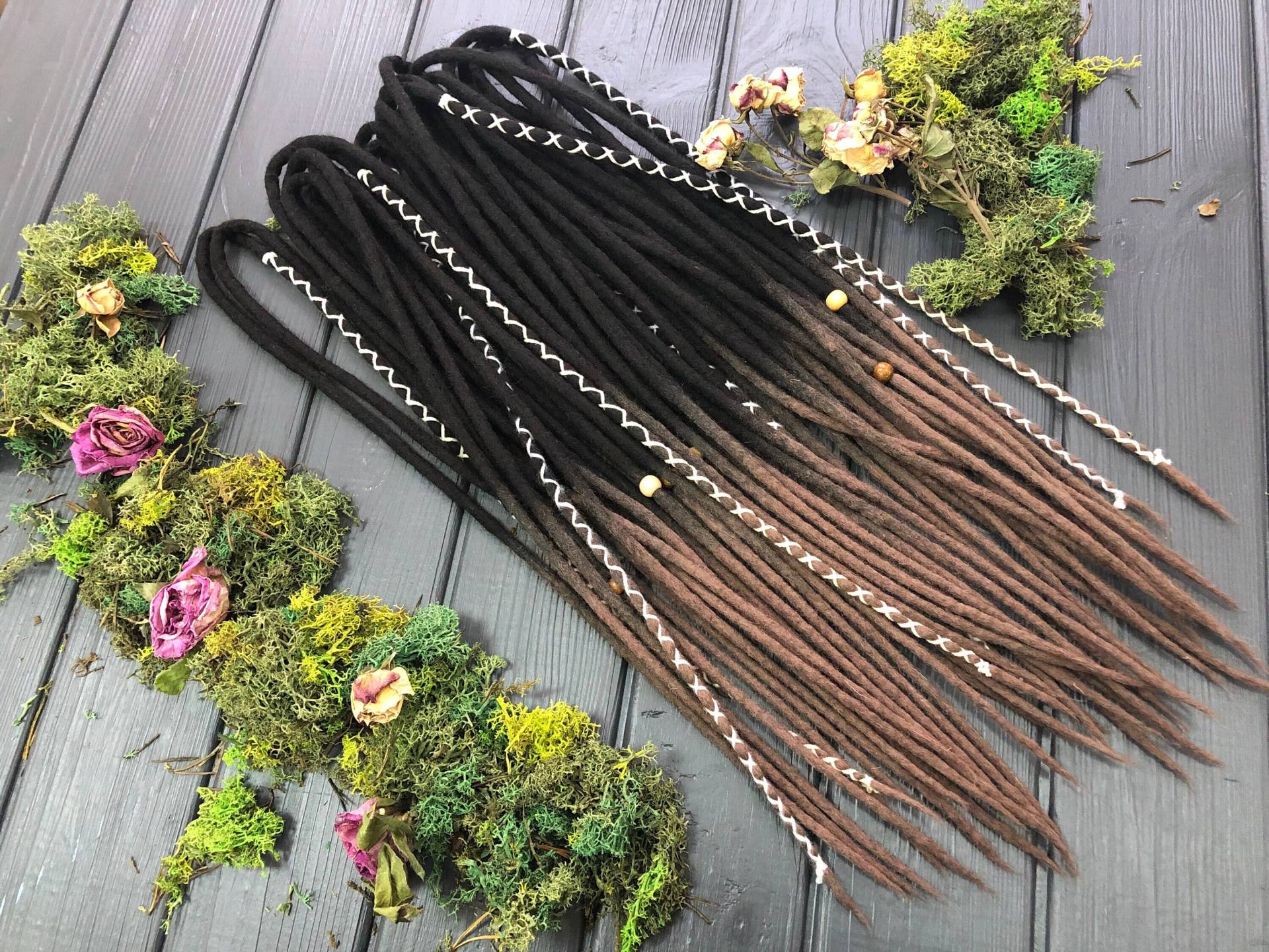 Woll-Dreads, Komplettes Set De Dreadlocks-Erweiterungen, Doppelendig, Schwarzer Ombre-Dunkelbraun, Natürlicher Cappuccino-Hellbraun-Übergang von DreadsForest