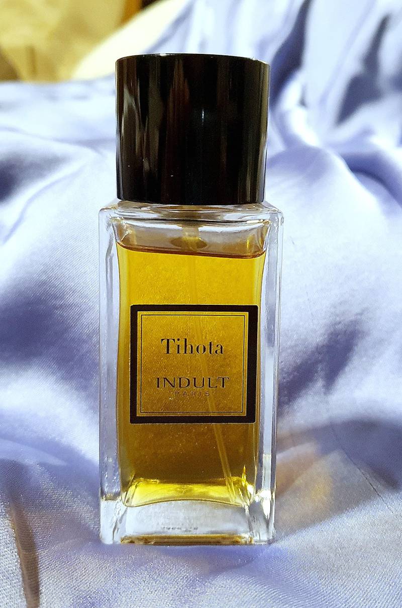 Indult Paris - Tihota Edp in Zwei Größendimensionalen | 2Ml Und 5Ml von DuftreisenByL