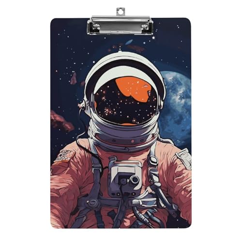 Cool Man in Outer Space Galaxy Klemmbrett Dekoratives A4 Briefgröße Klemmbretter mit niedrigem Profil Clip Menüblöcke Quittungsclips Acryl Klemmbrett für Büro Restaurant Cafe Hotel 31,8 x 21,6 cm von Dwrepo