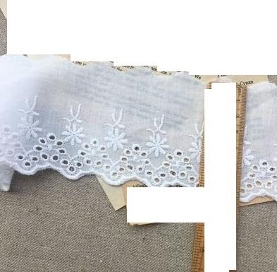 Hot Cotton Embroidered White Flower Lace Fabric Dubai Wide Sewing DIY Trim Wedding Applique Ribbon Collar (Color : White 1) von EBRICON