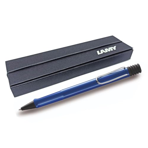 LAMY safari Kugelschreiber mit ergonomischem Griff & Strichstärke M - für angenehm langes Schreiben - aus robustem ASA Kunststoff - inklusive Großraummine M 16 (Geschenkbox, Blau) von EUROPENS