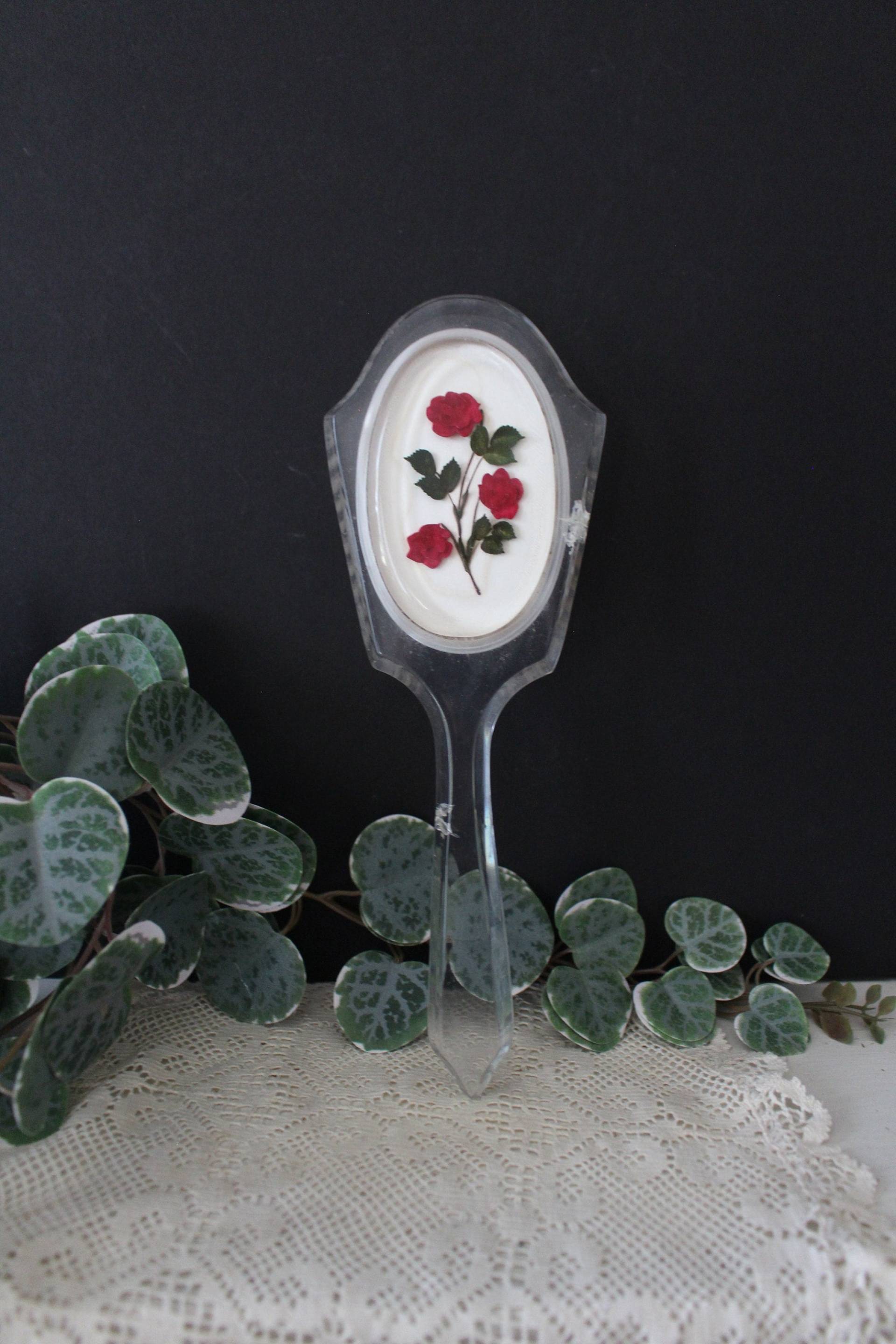 Vintage Gepresste Blumenbürste | Klare Lucite Rot Florale Eitelkeit Dekoration Pinsel von EastMainVintage