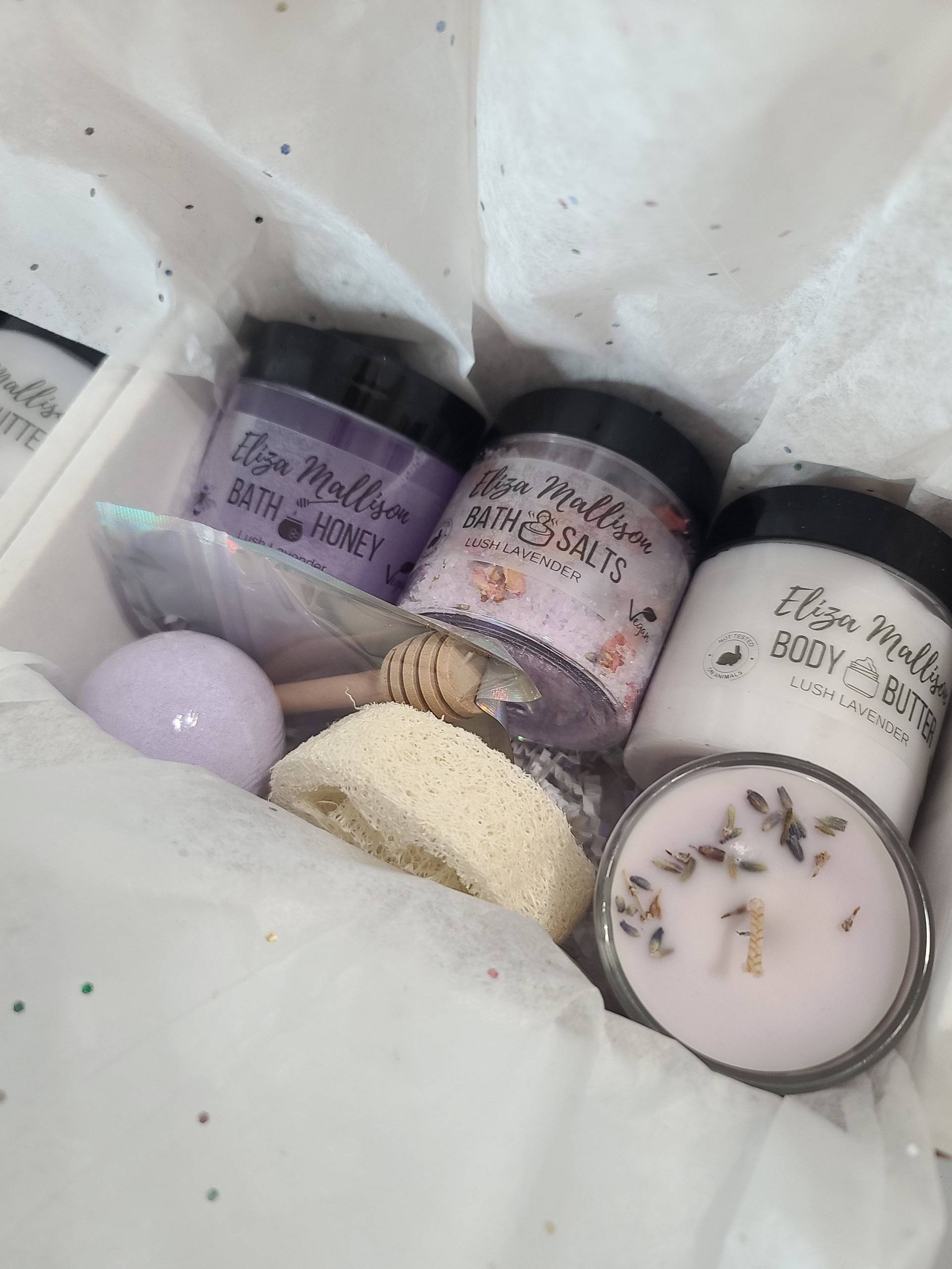 Üppige Lavendel Vegan Spa Geschenkbox | Phthalatfrei Muttertag Geschenkkorb Personalisierte Nachricht Luxus Braut Osterkorb von ElizaMallison