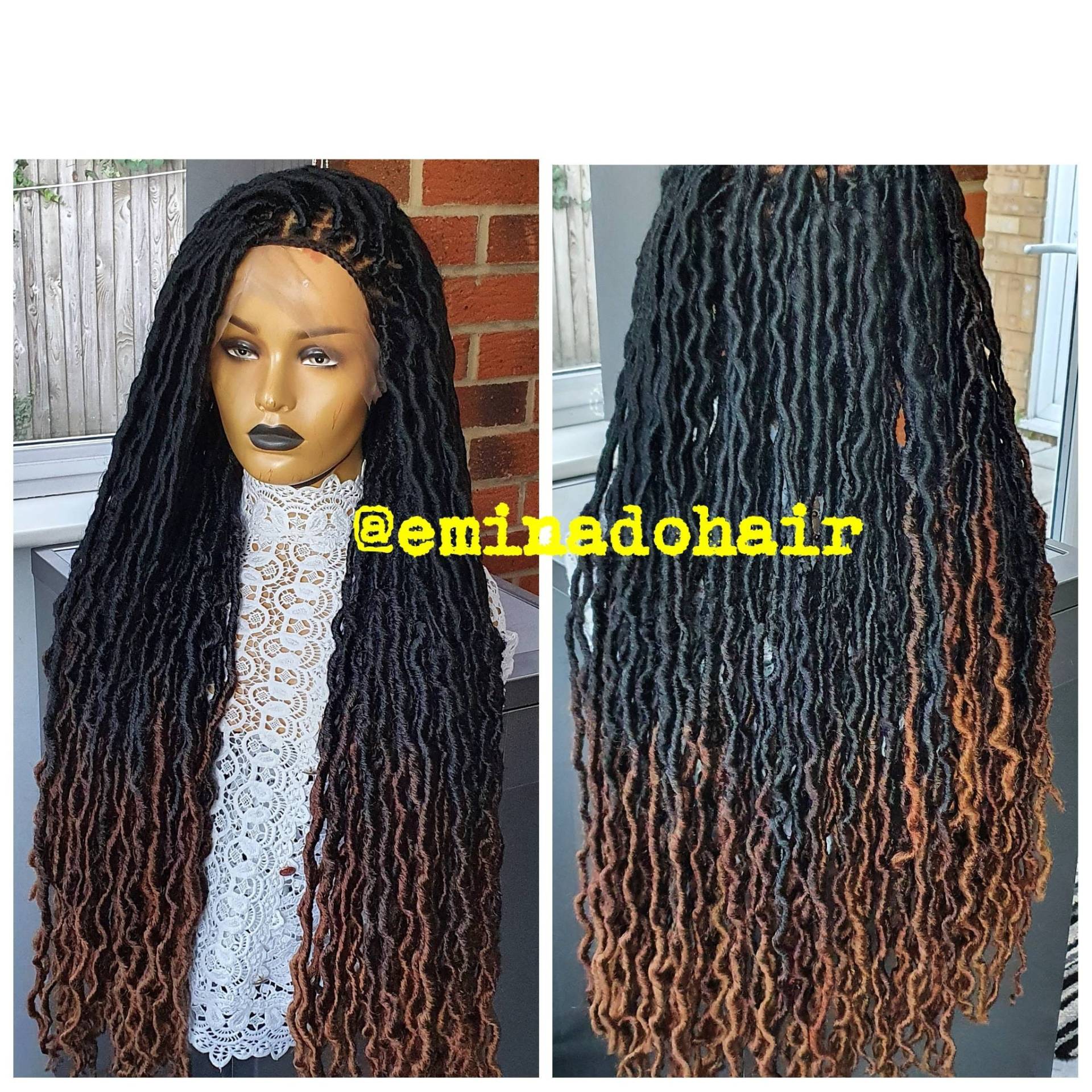 Faux Locs Knotenlose Zopf Perücke Für Schwarze Frauen Geschenk Voller Spitze Vorne Cornrow Perücken Dreadlock Faux Loc Twist Box von EminadoHair