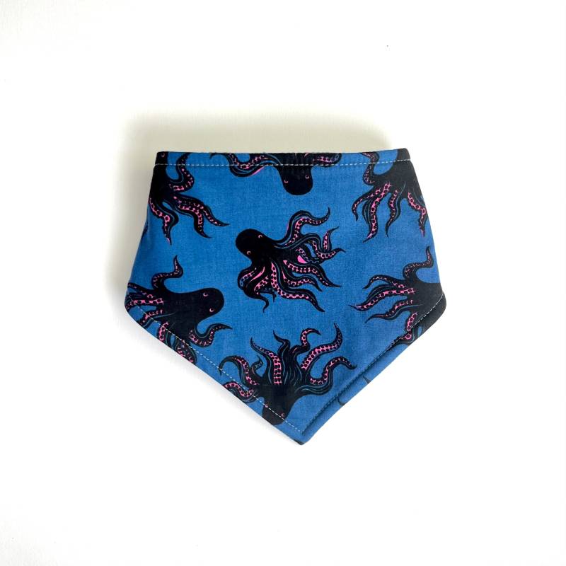 Kraken Blau Baby Lätzchen. Unisex Bandana Lätzchen Mit Oktopus Muster. Super Weiches Zum Beißen. Sabber Fleece Und Baumwolle von EmmaNealeHandmade