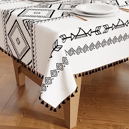 Encasa Homes Silky Polyester Tischtuch für 4 Seater Tabelle | Gedrucktes Boho Panel Design mit Quasten | Verwenden Sie Küchenessen, Festivals, Innen- und Außenpartys mit Größe 140x140 cm von Encasa XO