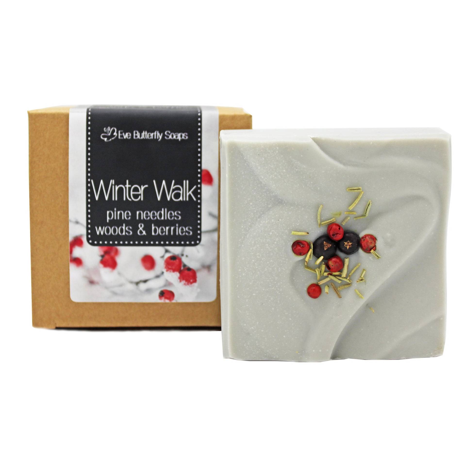 74.17 Eur/1 Kg Xmas Soap "Winter Walk" | Würzig-Frisch Nach Pinie, Hölzern, Tanne Und Einem Hauch Zimt & Piment von EveButterflySoaps