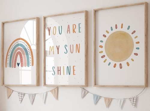 Eviepops Prints You Are My Sunshine Set aus 3 Dekor im Regenbogenstil, Ungerahmter Druck, Kinderzimmer-Wandkunst, Kinderreim-Songtexte, Dekor im Babyzimmer, Spielzimmer-Poster, Sonnenschein (A3) von Eviepops Prints