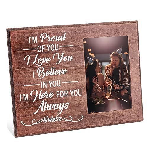 FINGERINSPIRE Bilderrahmen I'M Proud Of You I Love You 10x15 cm Fotorahmen Bester Freund Zum Aufhängen/Tischplatte Motivierender Geschenkrahmen Aus Holz Abschiedsgeschenk Für Die Beste Freundin von FINGERINSPIRE