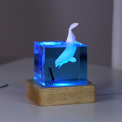 FIYSON Epoxidharz Hai Nachtlicht,Ozeanwürfel-Ornamente,Nachtlampe mit Buckel Wal Shark Taucherlampe mit Holzsockel,Mikrolandschafts-Ozean-Wal-Nachtlicht,für Home Office Dekoration (Beluga) von FIYSON