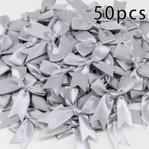 50 Stück 85 x 85 mm Satinbandschleifen, Dekorationspakete, kleine Blumenschleifen zum Basteln mit Schleife, Geburt, DIY, Partydekoration, Silber von FLYCHI