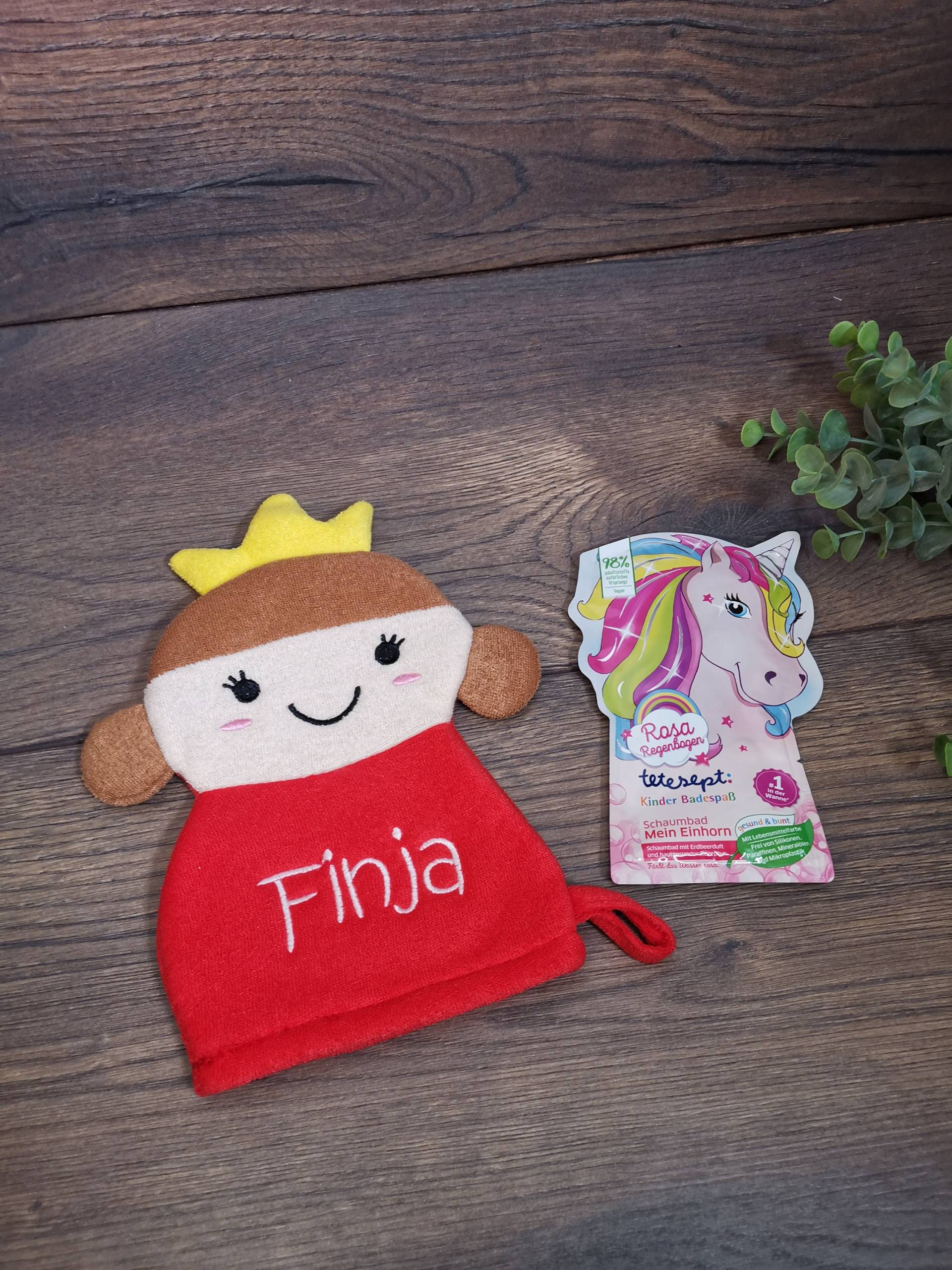 Kinder Waschhandschuh Prinzessin Mit Namen, Individuell Bestickt, Badehandschuh, Waschlappen Personalisiert Einem Kleinen Badezusatz von FOOTPRINTGeschenke