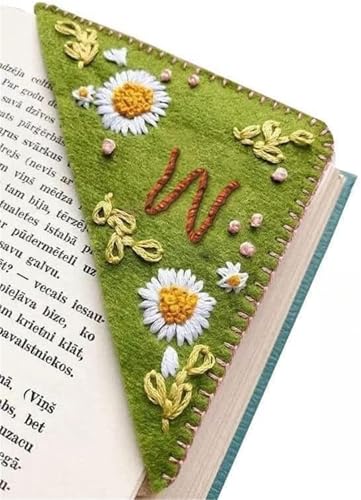 Personalisiertes handgesticktes Ecklesezeichen mit 26 Buchstaben, handgefertigtes Lesezeichen mit dreieckiger Filzseite und genähter Ecke, einzigartiges süßes Lesezeichen mit Blumenbuchstaben-Stickere von FVCTGHZ