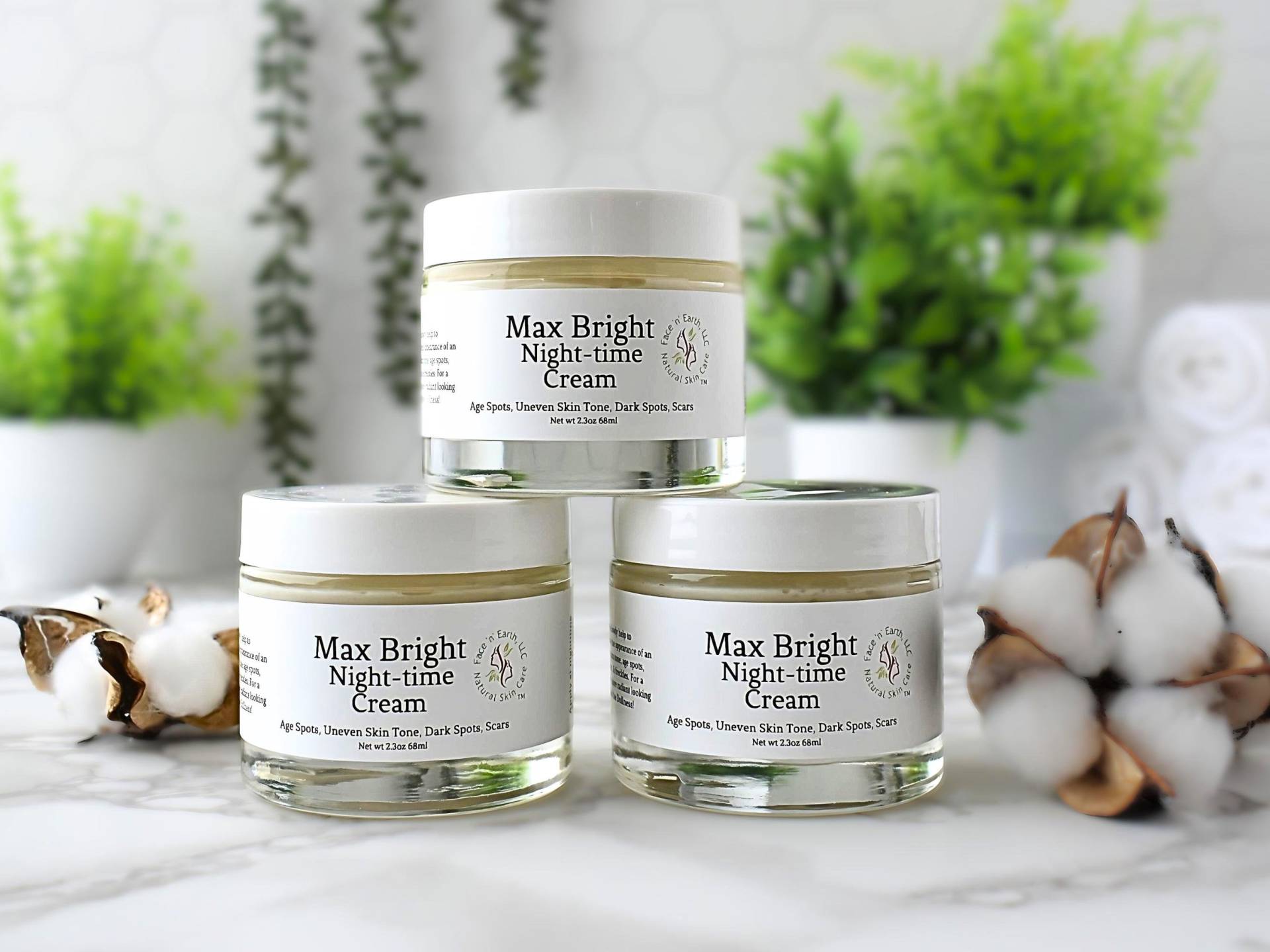 Max Bright Nachtcreme Aufhellen Hautton von FacenEarthSkinCare