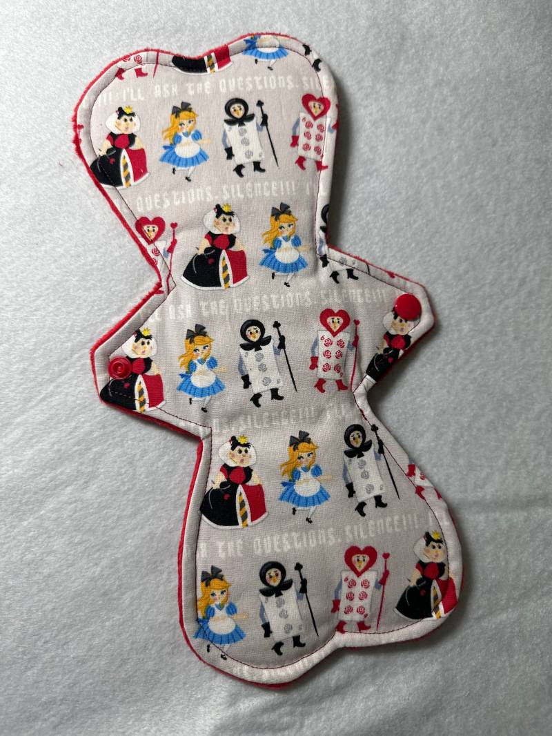 11 " Alice Im Wunderland Stoffkissen von FairyFortCrafts