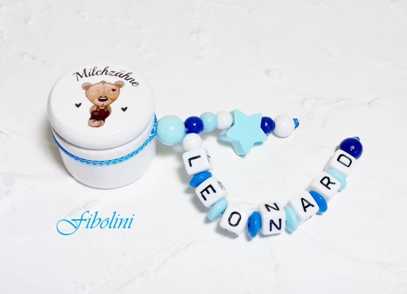 Milchzahndose "Bärliboy". Stern Bär Teddy Zahn Dose Holz Schultüte Geburtstag Blau Weiß Personalisiert Mit Namen Für Jungen von Fibolini