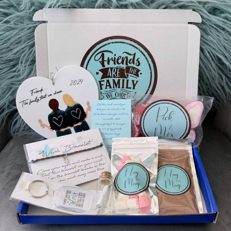 Personalisiertes Galentines-Geschenk, Arbeitsfreund-Geschenk, Freundschaftsgeschenk, Beste Freundin, Geschenkbox „You Are Enough Self Care" von FizzyStrawberryGifts