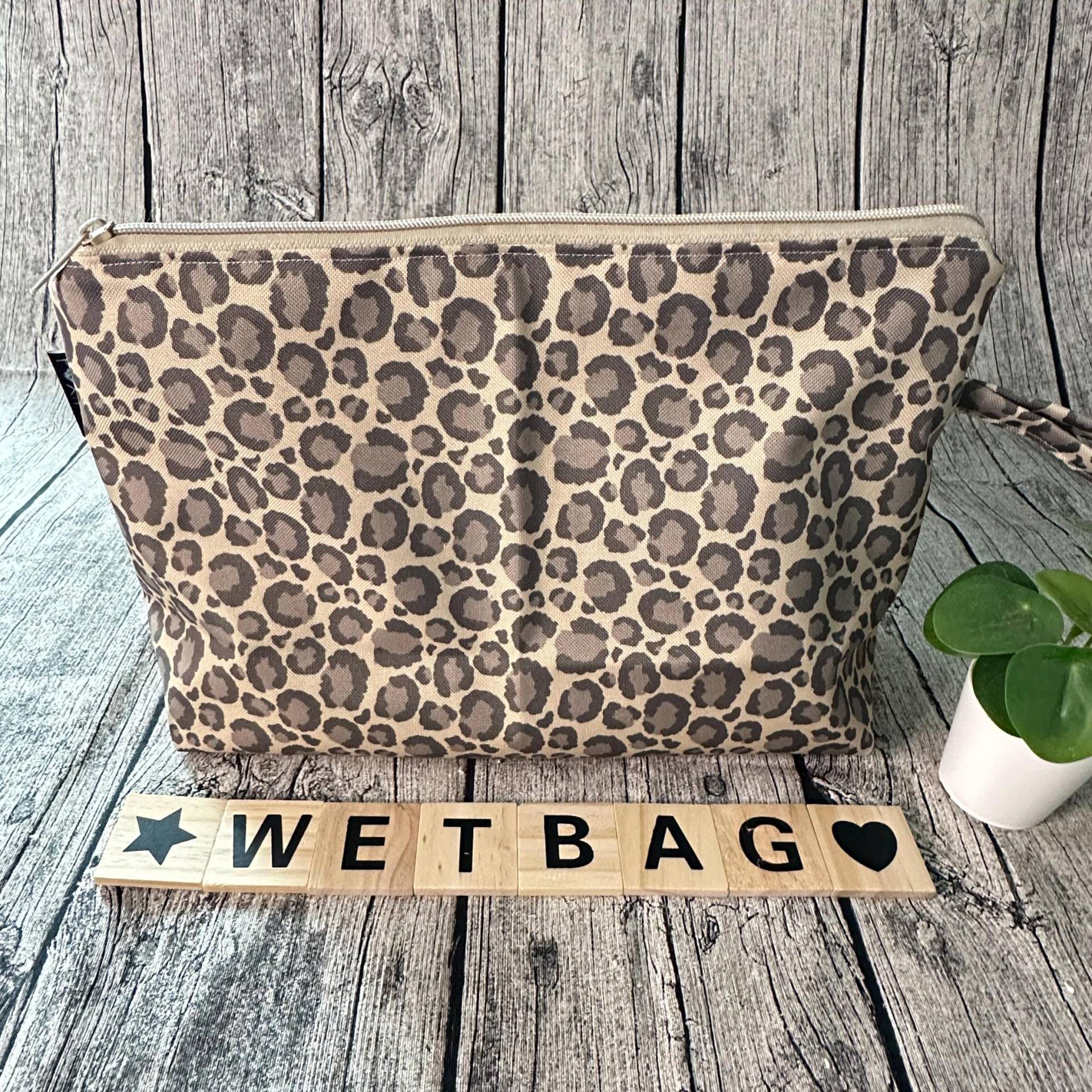 Wetbag Nasstasche Waschtasche Wechseltasche Wickeltasche Wechselkleidung Badetasche Schwimmtasche Kindergartenkind Kita Namensfeld Getigert von FoxFrogShop